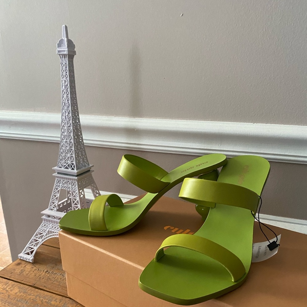 Cult Gaia Zest Meta Sandals 39